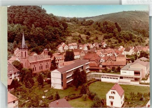 Elmstein mit Ev. Kirche Elmsteiner Tal und Grundschule
