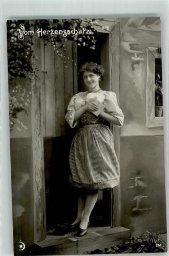 Vom Herzenschatz Frau Tracht