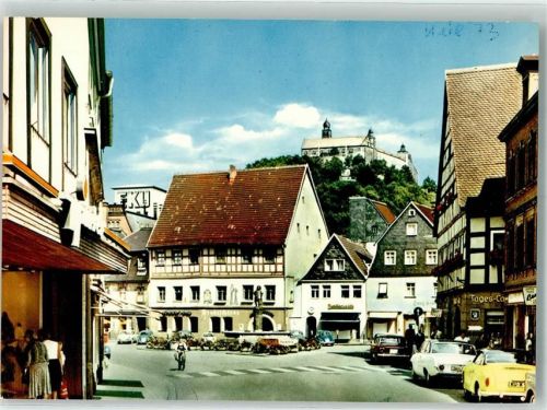 Kulmbach Holzmarkt mit Plassenburg Bierstadt Auto Fahrrad EKU Stadtschänke Gasthaus