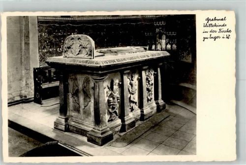 Enger Denkmal Grabmal Wittekind Kirche