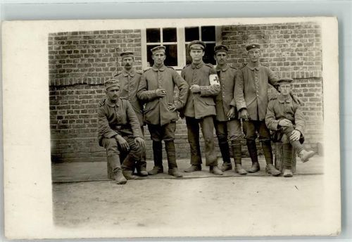 1915 Soldaten Uniform Sanitäter mit Armbinde