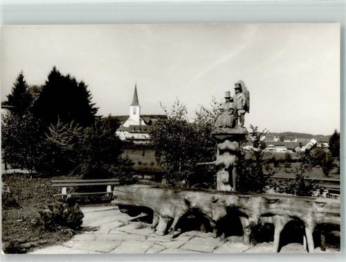 Schonach Kirche Brunnen Holz Figuren Ort handschriftlich Foto Original aus Archiv eines Ansichtskartenverlags