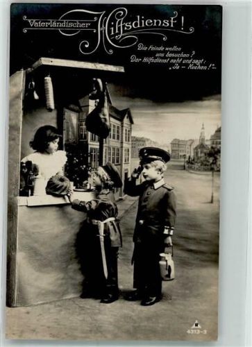 1918 Kinder an einem Verkaufsstand mit Kuchen Fotostudioaufnahme PH 4313-3 WK I