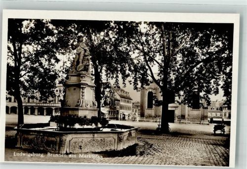 Ludwigsburg Marktplatz Denkmal Brunnen