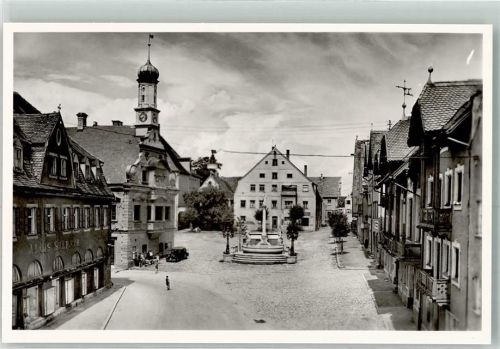 Friedberg Marienplatz Rathaus Oldtimer