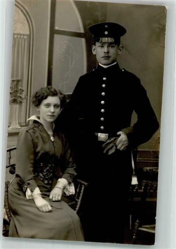 Uniform Frau
