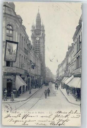 Douai La Rue de Mairie