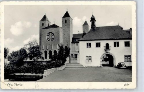 Münsterschwarzach Abteikirche Alte Pforte Auto