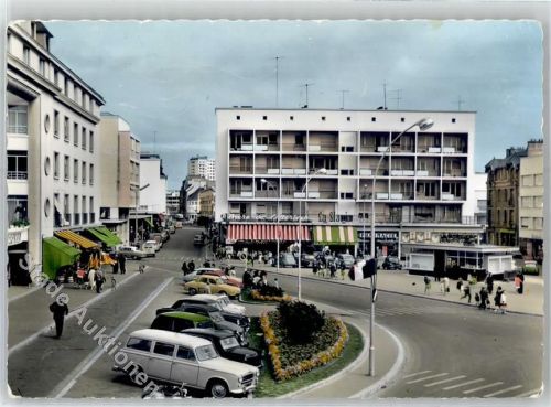 56100 Lorient - La Place Aristide Briand Autos