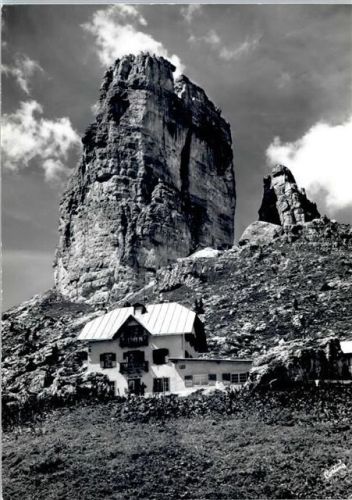 Cortina d'Ampezzo Rifugio Cinque Torri