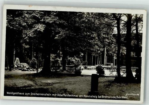 Brotterode Waldgasthaus zum Dreiherrenstein m. Scheffeldenkmal am Rennsteig