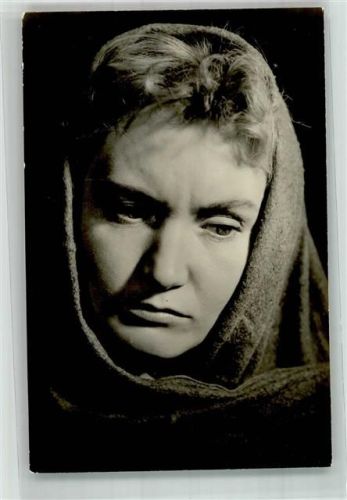Portrait der Schauspielerin Margarete Taudte Fotograf Klawikowski Progress Starfoto Nr. 369/161