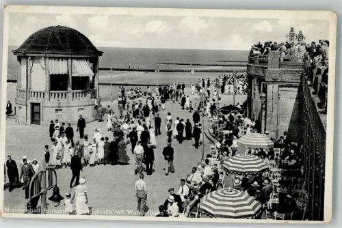 Borkum 1938 Wandelhalle mit Wandelbahn Fotograf Akkermann