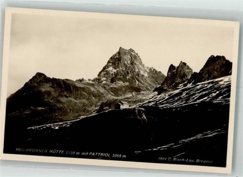 Neue Heilbronner Hütte Foto Risch-Lau