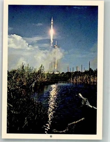 Cape Canaveral Startende Rakete über dem Kennedy Space Center