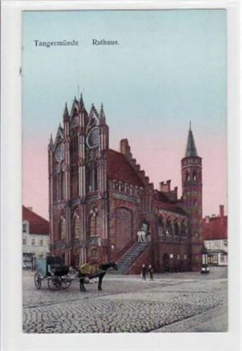 Tangermünde Lunakarte von Tangermünde mit Rathaus ungelaufen Leicht stockfleckig, sonst gut erhalten.