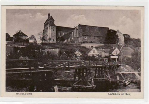 Havelberg Havelberg, mit Laufbrücke und Dom ungelaufen kleiner Knick an der rechten unteren Ecke , sonst gut erhalten.