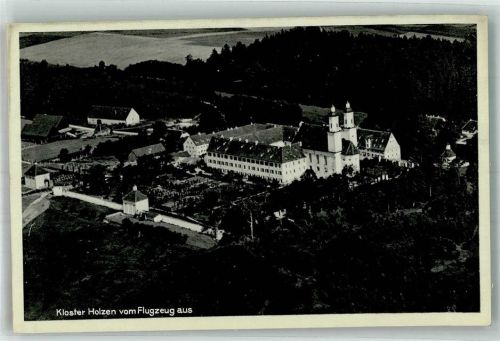Holzen Fliegeraufnahme vom Kloster Holzen mit Abteikirche St. Johannes