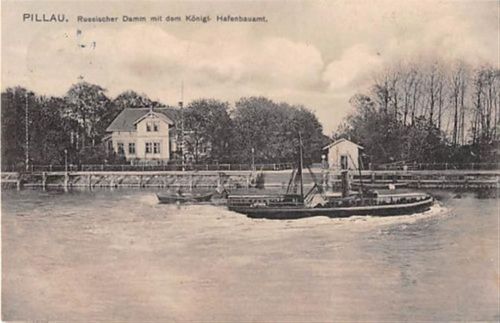 Pilllau / Baltijsk - Kreis Fischhausen / Primorsk. Russischer Damm Königlichen Hafenbauamt und Boote im Vordergrund gelaufen 1911. Gute Erhaltung. Leichte Stempelspuren, sonst gut erhalten