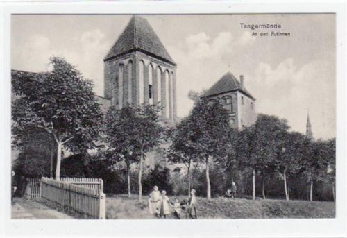 Tangermünde Tangermünde mit Partie an den Putinnen ungelaufen Top Erhaltung.