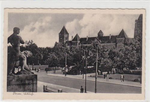 AK Posen Poznan Patriotik Schloß, 1940 als Feldpost befördert, d.h. ohne Marke da Soldatenpost gebührenfrei war. Gut erhalten.