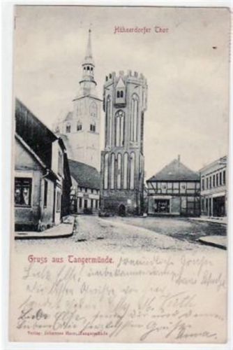 Tangermünde Tangermünde mit Hühnerdorfer Tor gelaufen von 1903. Leichter Stempeldurchdruck, kleiner Knick unten links, leicht stockfleckig, sonst gut erhalten.