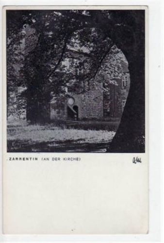 Zarrentin mit Partie an der Kirche gelaufen von 1934. Leichter Stempeldurchdruck, leichter Bug oben in der Mitte, sonst gut erhalten.