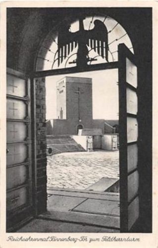 Hohenstein Reichsehrenmal Tannenberg bei Hohenstein - Olsztynek / Kreis Osterode - Ostróda. Tor zum Feldherrnturm ungelaufen Leichter Bug an der rechten unteren Ecke , sonst gut erhalten