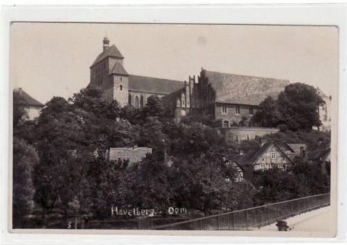 Havelberg Havelberg mit Domansicht gelaufen 1932. Rückseite leicht fleckig, sonst gut erhalten.