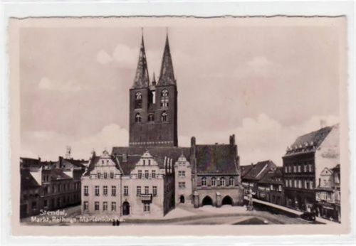 Stendal Stendal mit Markt, Rathaus und Marienkirche ungelaufen Gute Erhaltung.