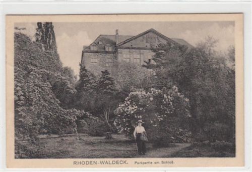 Rhoden - Waldeck. Parkpartie am Schloß. Feldpost, Stempel von 1916. Gute Erhaltung.