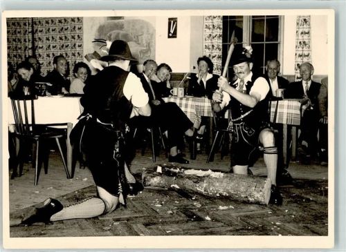 Holzhacker Tanz Tracht AK