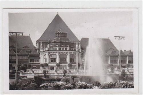 Zoppot / Sopot. Kurhaus Springbrunnen im Vordergrund. ungelaufen mit Blankomarken. Rückseite leicht stockfleckig, sonst gut erhalten