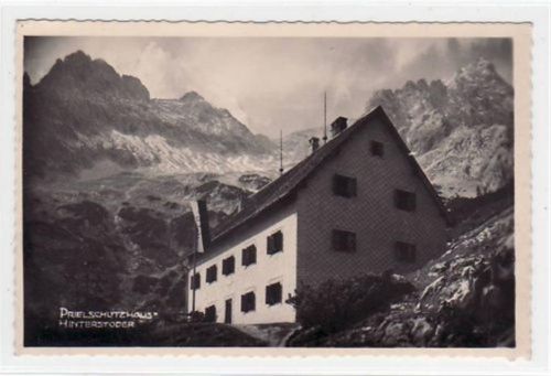 Hinterstoder mit Prielschutzhaus gelaufen, mit Marke und Stempel von 1942. Gute Erhaltung.