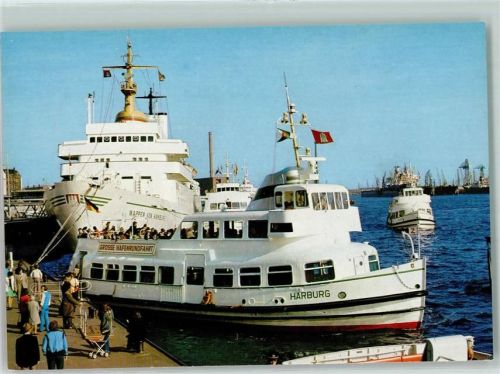 Hamburg Große Hafenrundfahrt Dampfer "Harbnurg" und Wappen von Hamburg im Hafen
