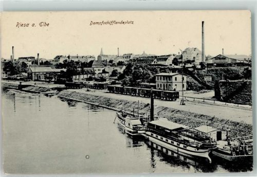 01587 O8400 Riesa 1918 - Dampfschifflandeplatz Eisenbahn Seitenraddampfer