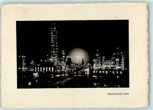 25746 W2240 Heide , Holst FOTO KEINE AK Krackanlage Nacht Beleuchtung