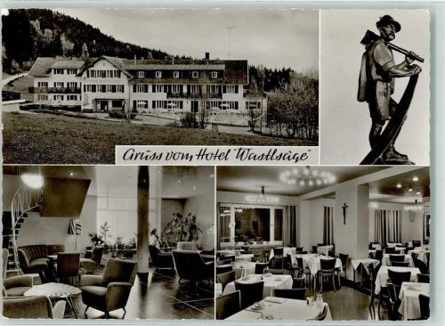 Bischofsmais Hotel Wastlsäge Aufenthaltsraum Speisesaal Holzschnitzfigur