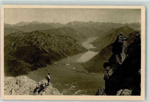 Heiterwang Blick vom Thaneller Plansee Wanderer
