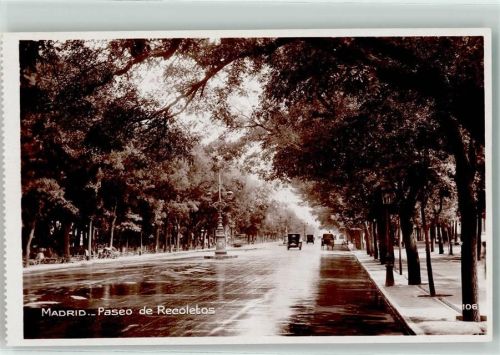 Madrid Paseo de Recoletos Oldtimer