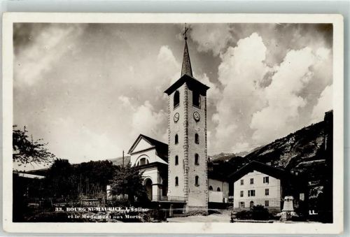 Bourg-Saint-Maurice Kirche u. Kriegerdenkmal
