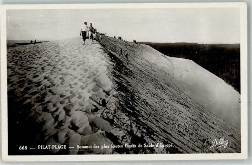 La Teste-de-Buch Sommet des plus hautes Dunes de Sable d`Europe Pilat-Plage