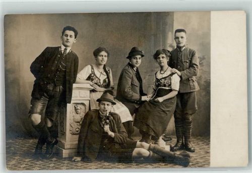 Tracht Uniform