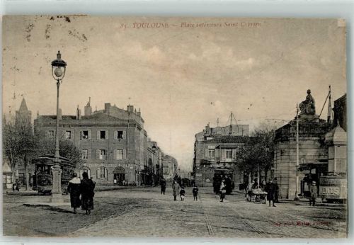 Toulouse Place interieure Saint Cyprien Tram Straßenbahn Kinder Laterne Turm