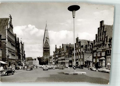Lüneburg Am Sande mit Johanniskirche VW Käfer Oldtimer Scan verzogen
