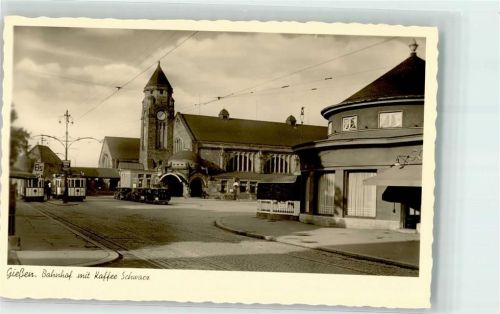 Gießen Bahnhof Cafe Schwarz Straßenbahn
