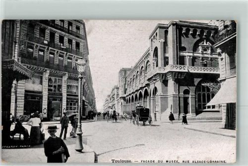 Toulouse Facade du Musee aue Alsace-Lorraine Laterne Kutsche Feldpost XII. Reservekorps