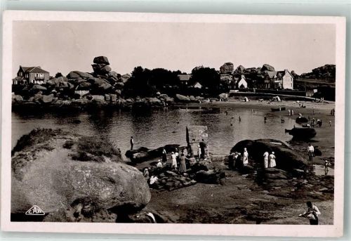 Ploumanac'h La Plage St. Guirec a l heure du Bain