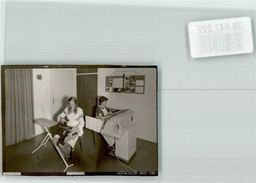 Stockdorf Missionsdienst Bügelraum Mange Bügeleisen Bügelbrett Frauen Uhr Ort handschriftlich Foto Original aus Archiv eines Ansichtskartenverlags