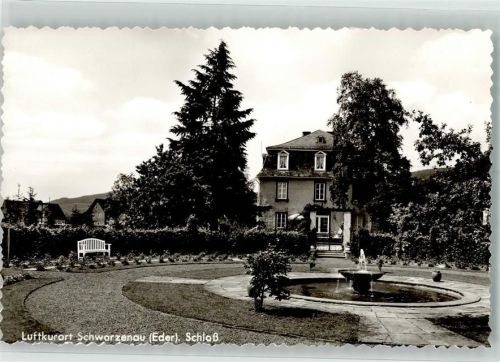 Schwarzenau Park und Brunnen mit dem Schloss der Herren zu Sayn-Wittgenstein
